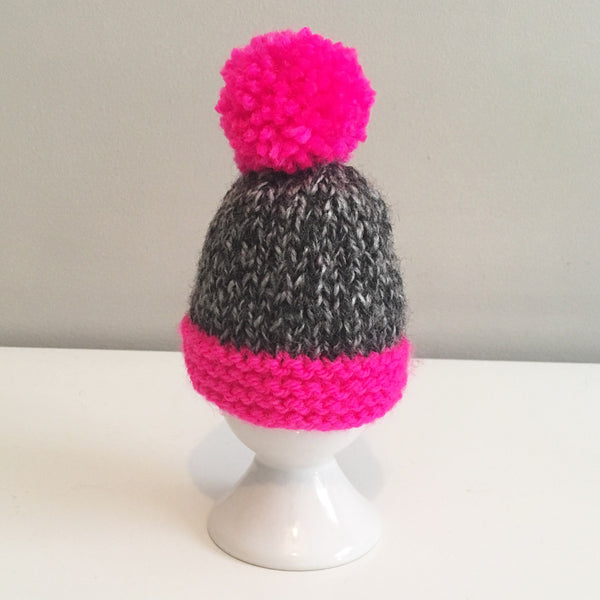 Knitted Egg Cosy – Speckled